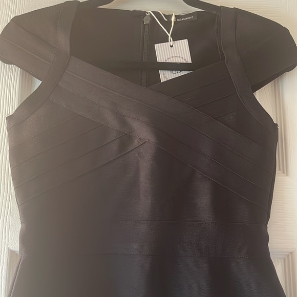 Bella Barnett Black Midi Bandage Dress - Picture 3 of 6